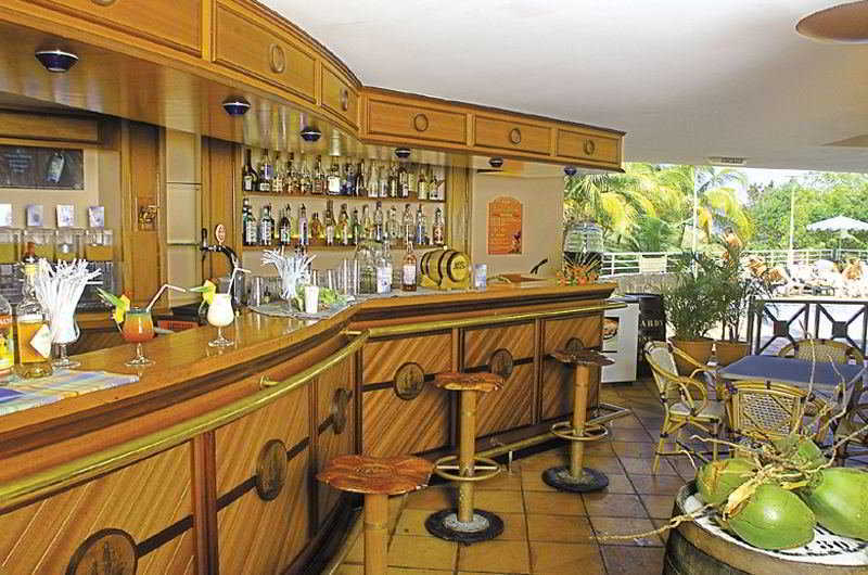 טרטן Karibea Residence La Goelette מסעדה תמונה